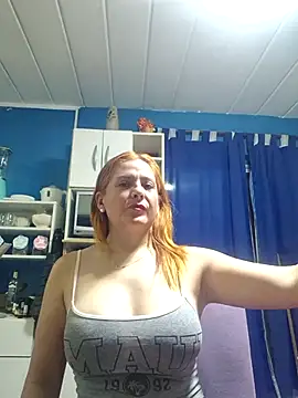 Snapshot of dullsecitalove25 chatting on 04/15/26, 08:21 dullsecitalove25 online show from 04/15/26, 08:21