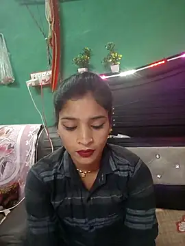 Snapshot of bhavna_pandit chatting on 02/20/26, 09:00 bhavna pandit online show from 02/20/26, 09:00