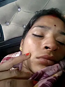 Snapshot of bhavna_pandit chatting on 03/03/26, 06:47 bhavna pandit online show from 03/03/26, 06:47