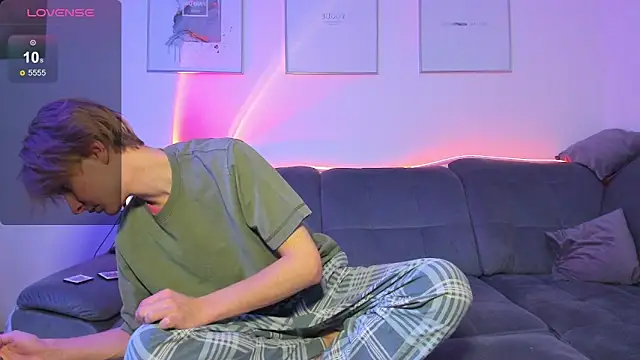 Snapshot of bunnyblush67 chatting on 03/15/26, 09:04 bunnyblush67 online show from 03/15/26, 09:04