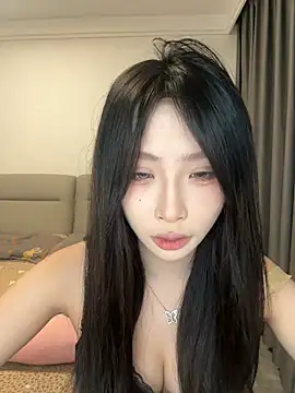 Snapshot of liubaobao666 chatting on 04/05/26, 04:15 liubaobao666 online show from 04/05/26, 04:15
