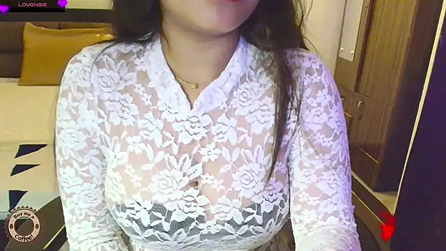 Yara-143 online show from 06/26/26, 05:50