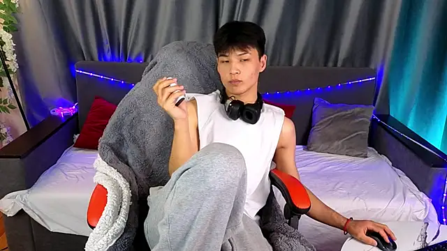 Snapshot of XanneLL chatting on 02/26/26, 06:40 XanneLL online show from 02/26/26, 06:40