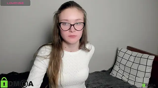 Elina X online show from 05/11/26, 04:15