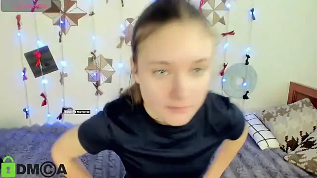 Elina X online show from 06/13/26, 01:31
