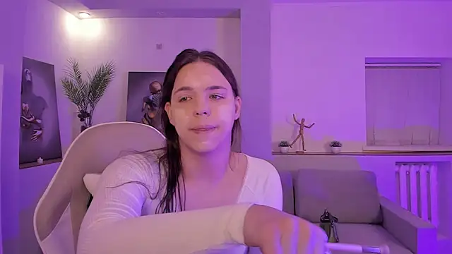 Madison dolly online show from 02/15/26, 02:08