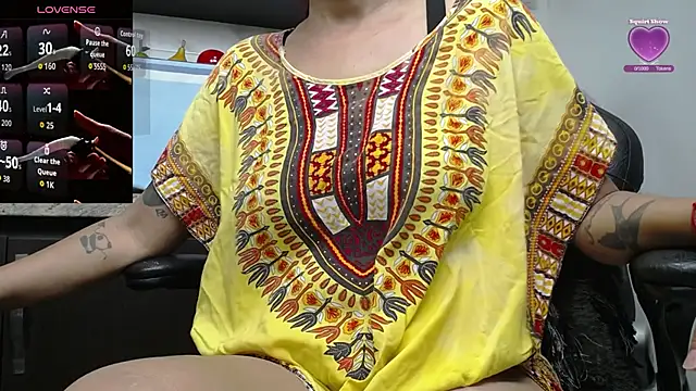 Snapshot of suhana_mature chatting on 03/18/26, 07:28 suhana mature online show from 03/18/26, 07:28