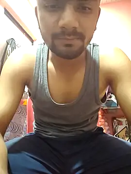 Snapshot of Darkintrovert chatting on 03/01/26, 03:58 Darkintrovert online show from 03/01/26, 03:58