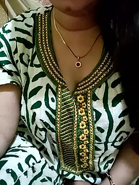 PARI51 online show from 05/12/26, 08:17