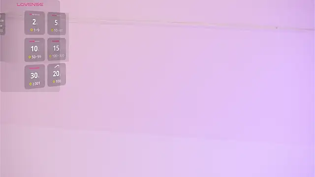 Lia Velez  online show from 05/05/26, 03:36