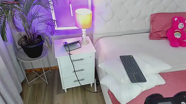 saryth hott online show from 03/17/26, 02:42