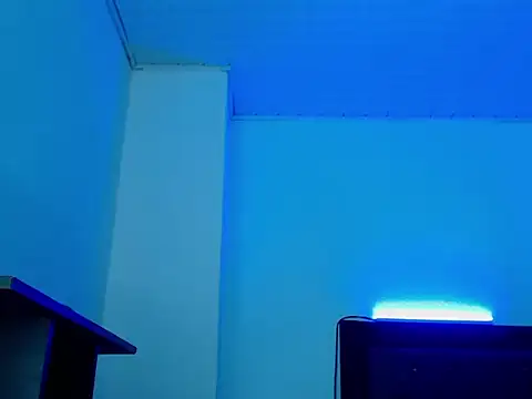 hotboyluxe online show from 04/27/26, 07:06