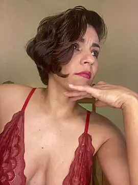 Snapshot of eva_luz chatting on 02/16/26, 09:44 eva luz online show from 02/16/26, 09:44