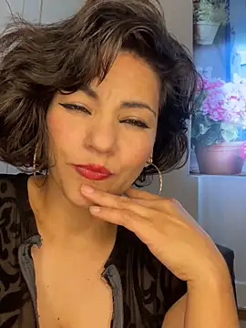 eva luz online show from 06/03/26, 02:33