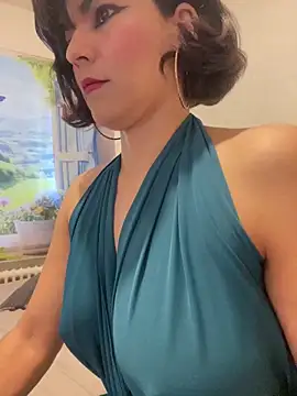 eva luz online show from 06/06/26, 12:32