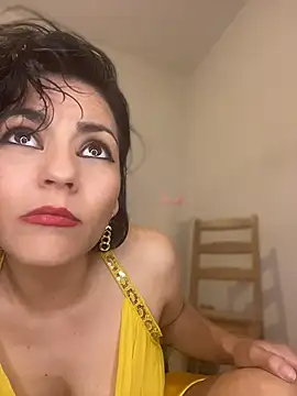 eva luz online show from 06/16/26, 03:25