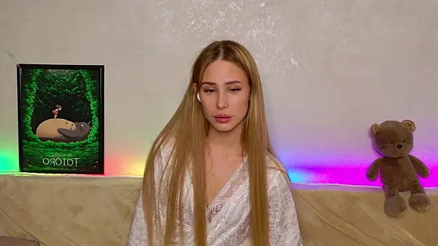 plugmyHDMI online show from 05/07/26, 06:46
