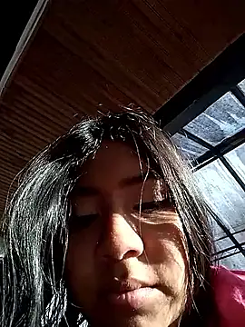 Noa Baker online show from 05/01/26, 12:21