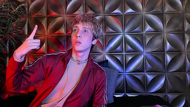 Snapshot of DannyParker_ chatting on 02/13/26, 02:51 DannyParker online show from 02/13/26, 02:51