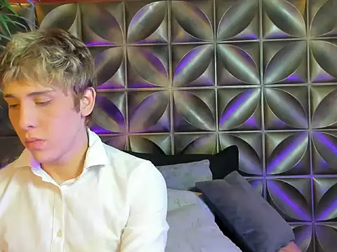 Snapshot of DannyParker_ chatting on 02/25/26, 05:06 DannyParker online show from 02/25/26, 05:06