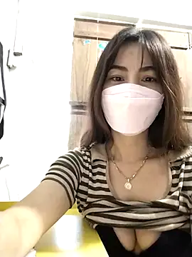 Baby-sexytits2026 online show from 05/03/26, 01:22