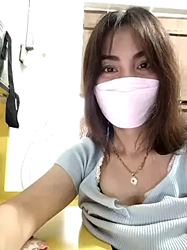Baby-sexytits2026 online show from 05/15/26, 11:34