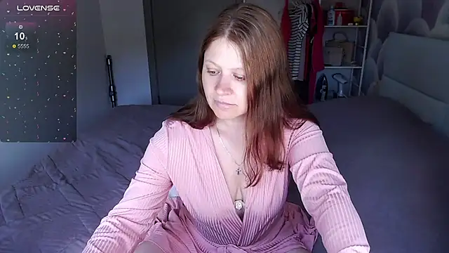 Aleksasamuii online show from 06/10/26, 08:35