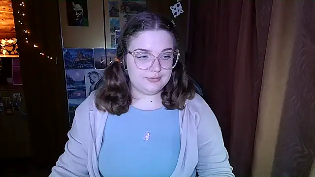 Teasing Dora online show from 02/03/26, 03:04