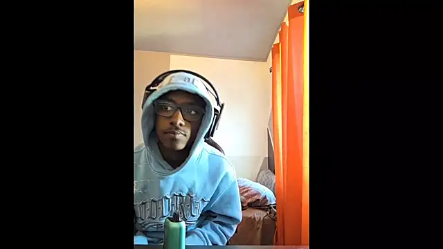 Snapshot of hormoneactivated chatting on 02/08/26, 06:11 hormoneactivated online show from 02/08/26, 06:11