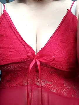 Snapshot of Ladyly99 chatting on 03/04/26, 06:41 Ladyly99 online show from 03/04/26, 06:41