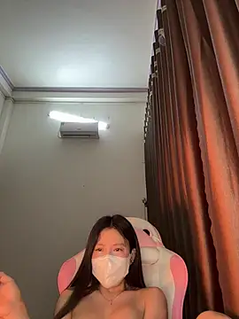 Snapshot of wang1472581 chatting on 03/07/26, 10:01 wang1472581 online show from 03/07/26, 10:01