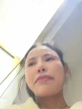 Snapshot of wang1472581 chatting on 03/13/26, 09:32 wang1472581 online show from 03/13/26, 09:32