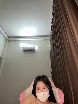 Snapshot of wang1472581 chatting on 03/26/26, 09:20 wang1472581 online show from 03/26/26, 09:20