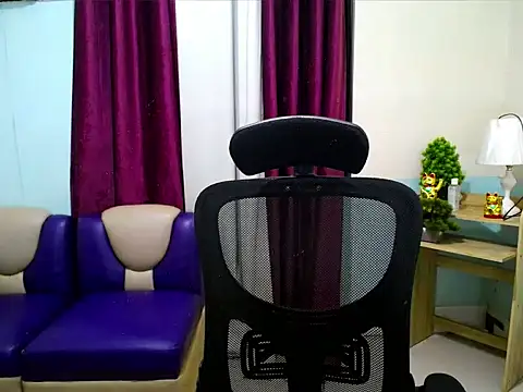 devine goddess online show from 05/16/26, 07:45