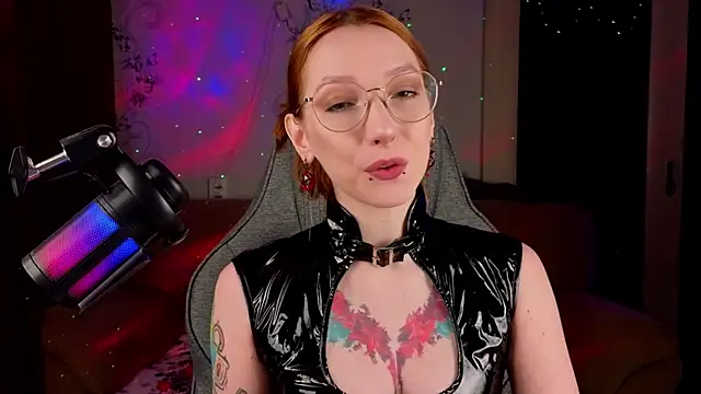 Vamp Mila online show from 04/28/26, 06:13