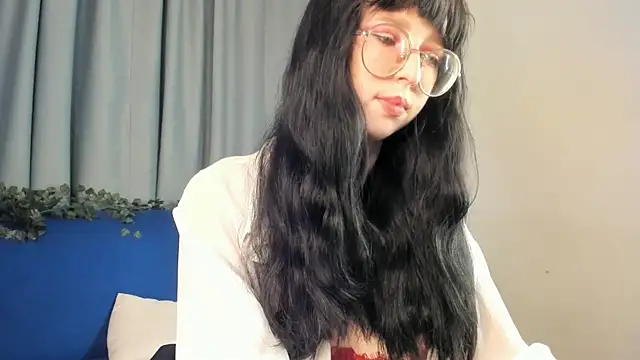 CosmicGleam online show from 05/03/26, 09:10