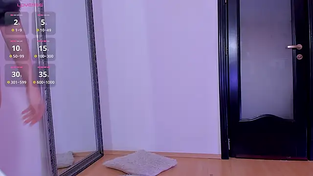 Snapshot of Peanaughty chatting on 03/15/26, 09:26 Peanaughty online show from 03/15/26, 09:26