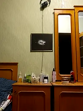 IrchykLove online show from 05/19/26, 06:25