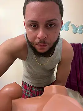 Tu PaPi Favorito online show from 07/02/26, 02:22