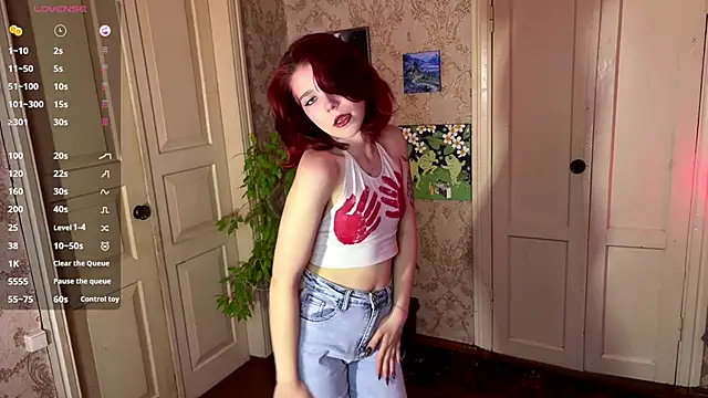LaurynGeisinger online show from 04/02/26, 01:53