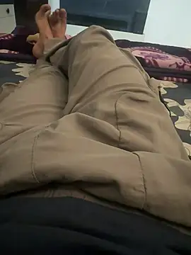 Snapshot of tonyxx000 chatting on 02/08/26, 12:08 tonyxx000 online show from 02/08/26, 12:08