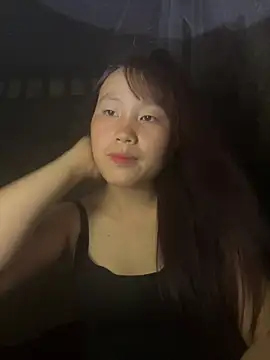 Snapshot of kekely chatting on 06/05/26, 02:34 kekely online show from 06/05/26, 02:34