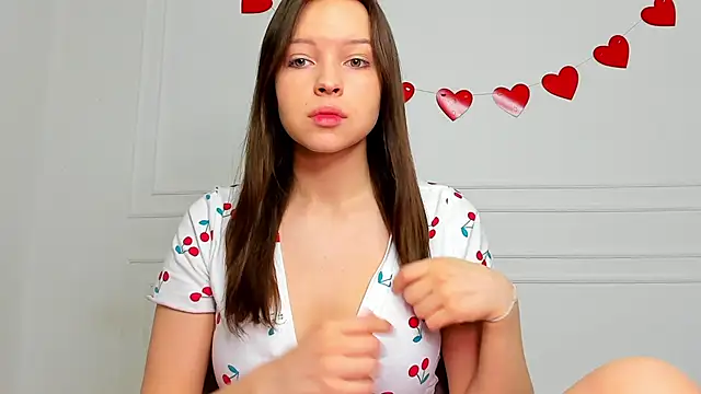 Snapshot of lunahush chatting on 03/07/26, 09:23 lunahush online show from 03/07/26, 09:23