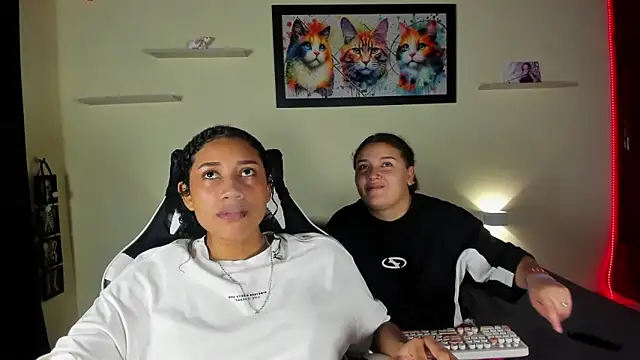 meredit cris23 online show from 03/04/26, 05:13