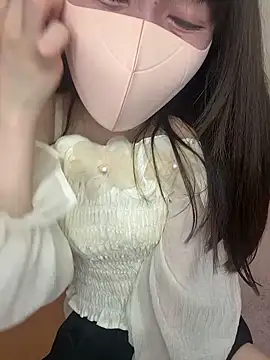 momo mm online show from 05/19/26, 02:07