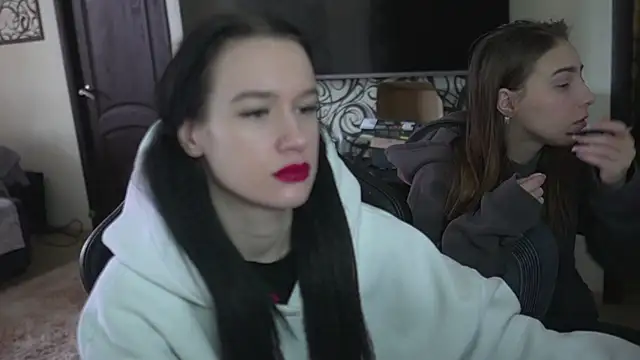 Snapshot of Carolina_G0lden chatting on 02/06/26, 09:23 Carolina G0lden online show from 02/06/26, 09:23