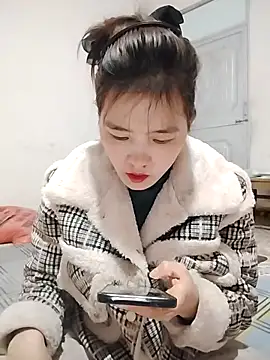 Snapshot of Queen-love45 chatting on 03/07/26, 12:02 Queen-love45 online show from 03/07/26, 12:02