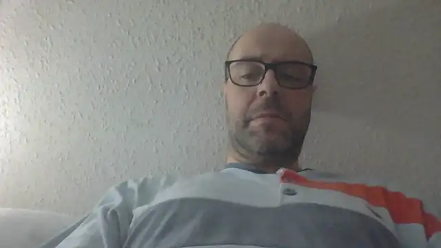 Snapshot of AlexRue chatting on 03/21/26, 12:15 AlexRue online show from 03/21/26, 12:15