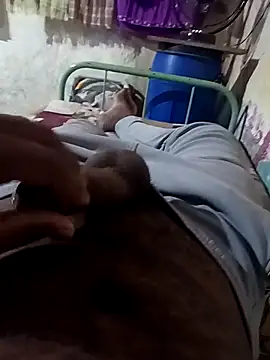 Snapshot of babu_bull chatting on 03/16/26, 02:39 babu bull online show from 03/16/26, 02:39