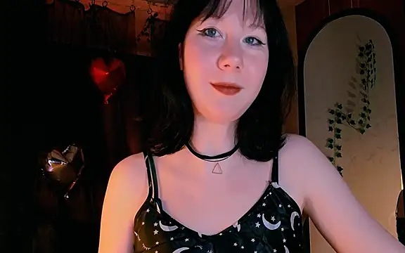 Snapshot of marty_bree chatting on 04/16/26, 09:39 marty bree online show from 04/16/26, 09:39